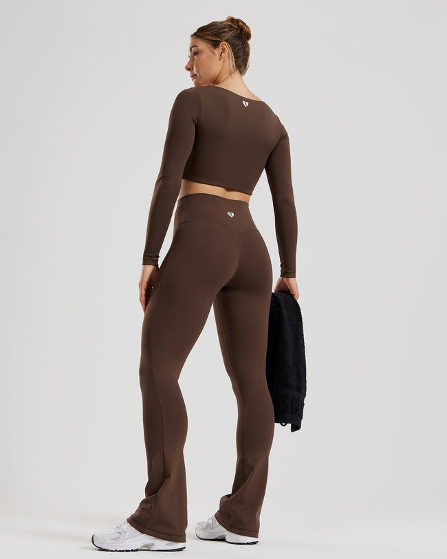 Essential Long Sleeve Built-In Bra Top | Cocoa