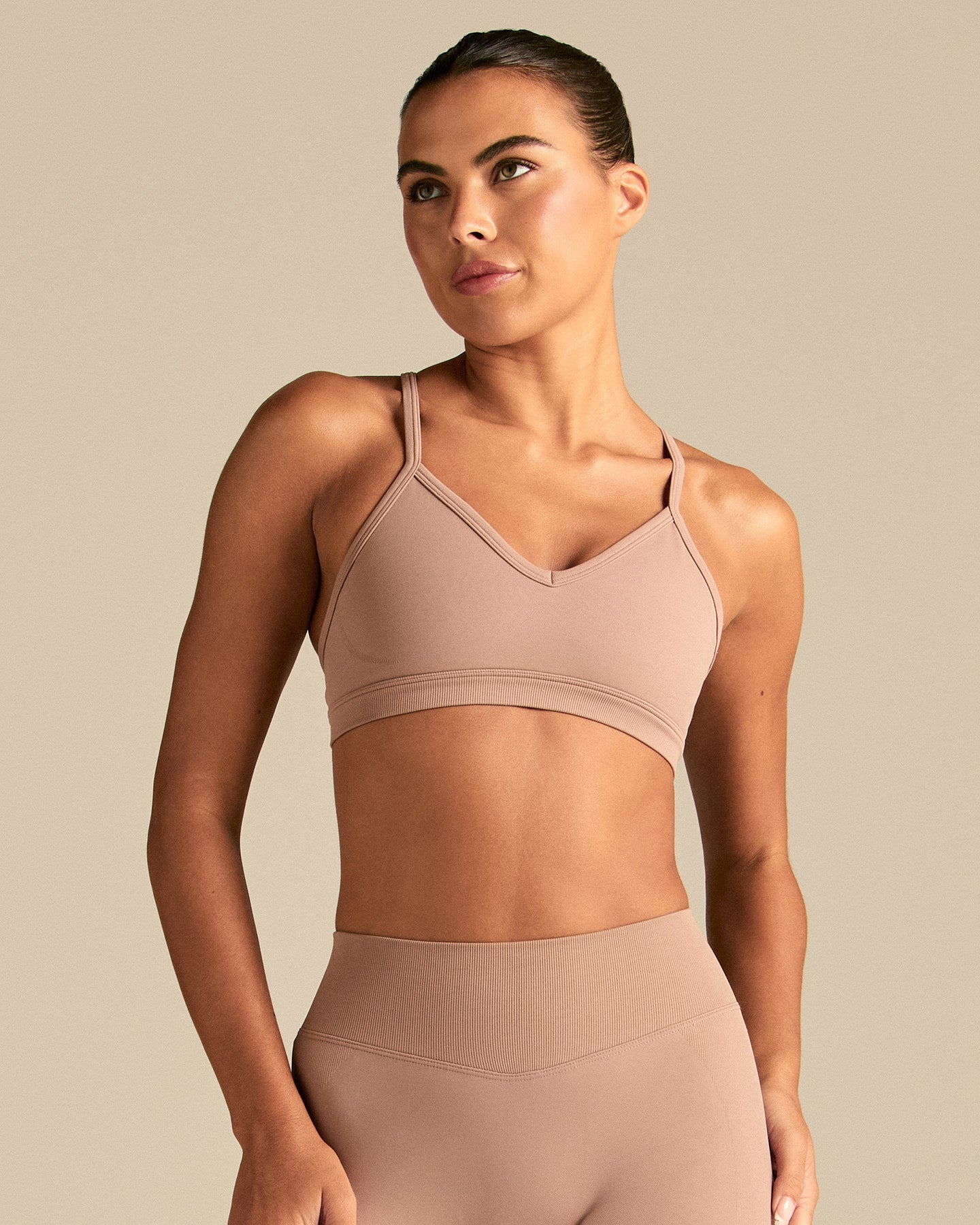 Emphasize V-Neck Bra | Mauve Taupe