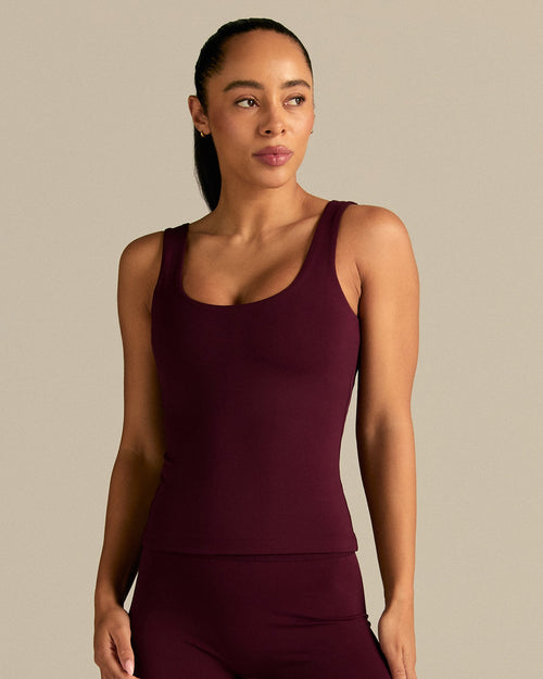 Essential Built-In Bra Scoop Back Tank | Merlot