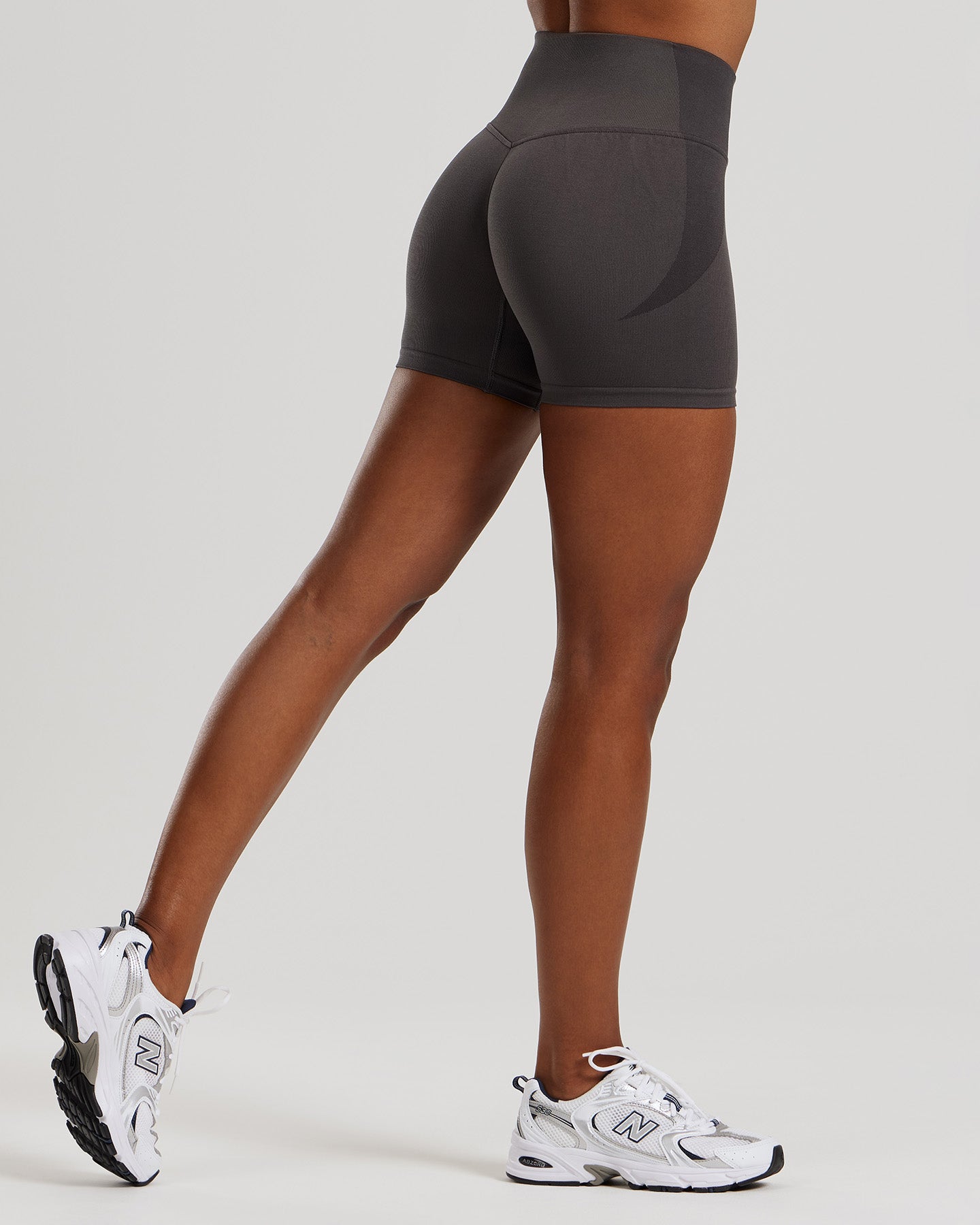 Motion Seamless Shorts | Graphite