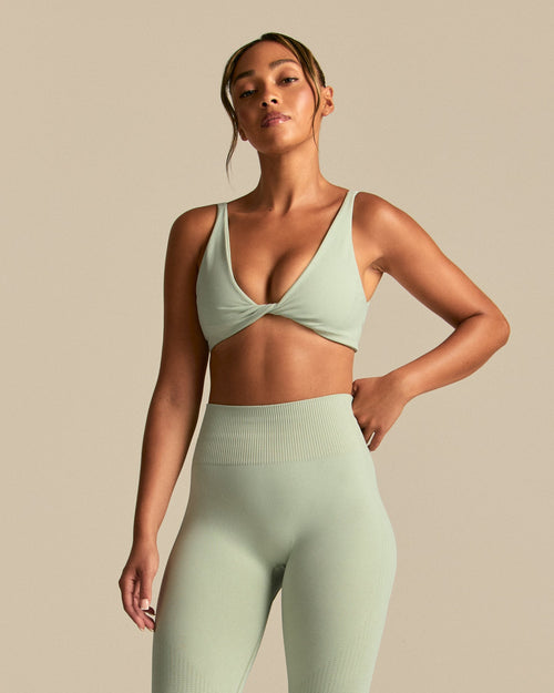 Power Reversible Twist Bra | Calming Green