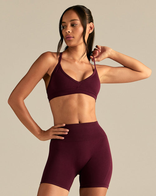 Define 2.0 Seamless Scrunch V-Neck Bra | Merlot