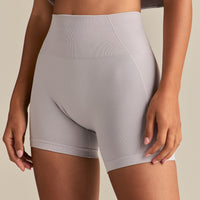 Define 2.0 Seamless Scrunch 4" Shorts | Steel Grey