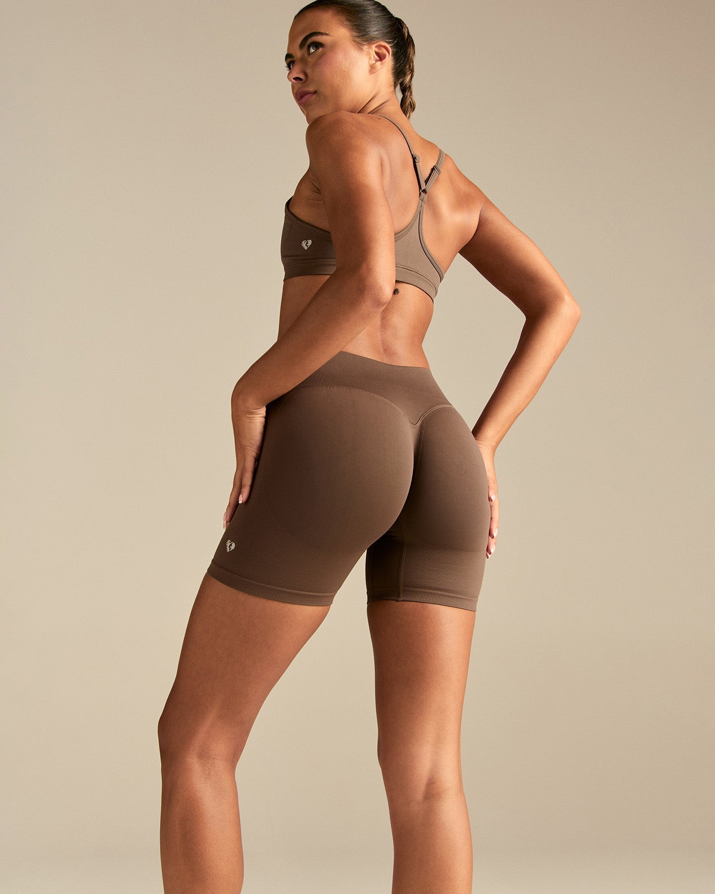 Emphasize V-Neck Bra | Milk Chocolate