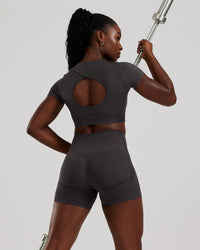 Motion Seamless Short Sleeve Crop Top | Graphite