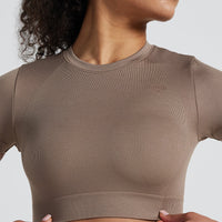 Motion Seamless Short Sleeve Crop Top | Caribou