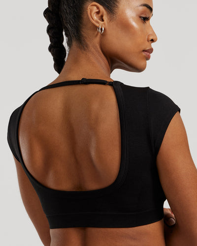 Motion Seamless Open Back Short Sleeve Crop Top | Black