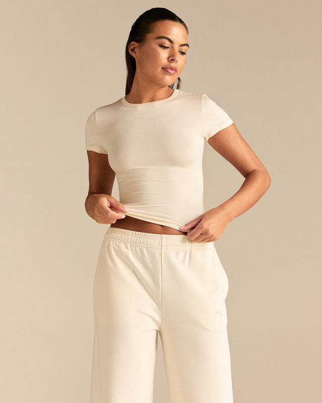 Smooth Contour Midi Short Sleeve T-Shirt | Coconut White