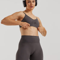 Define 2.0 Seamless Scrunch Bralette | Graphite