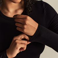 Smooth Contour Midi Crew Neck Long Sleeve T-Shirt | Black