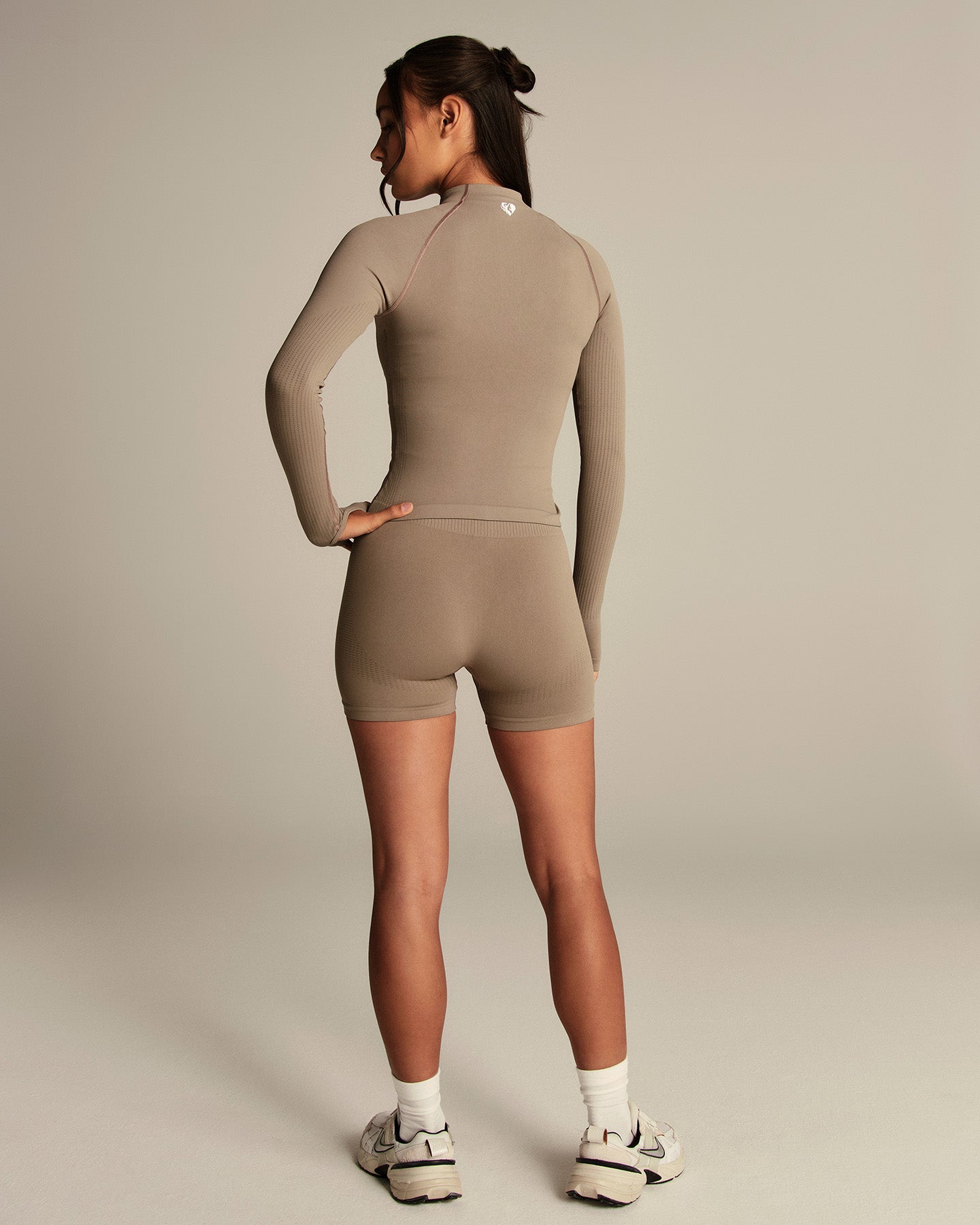 Power Seamless Long Sleeve Full Zip Jacket | Taupe Grey