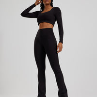 Essential Long Sleeve Built-In Bra Top | Black