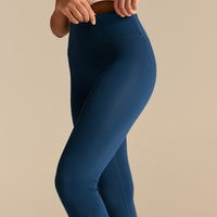 Essential Capri Leggings | True Navy