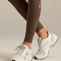 Emphasize Leggings | Milk Chocolate