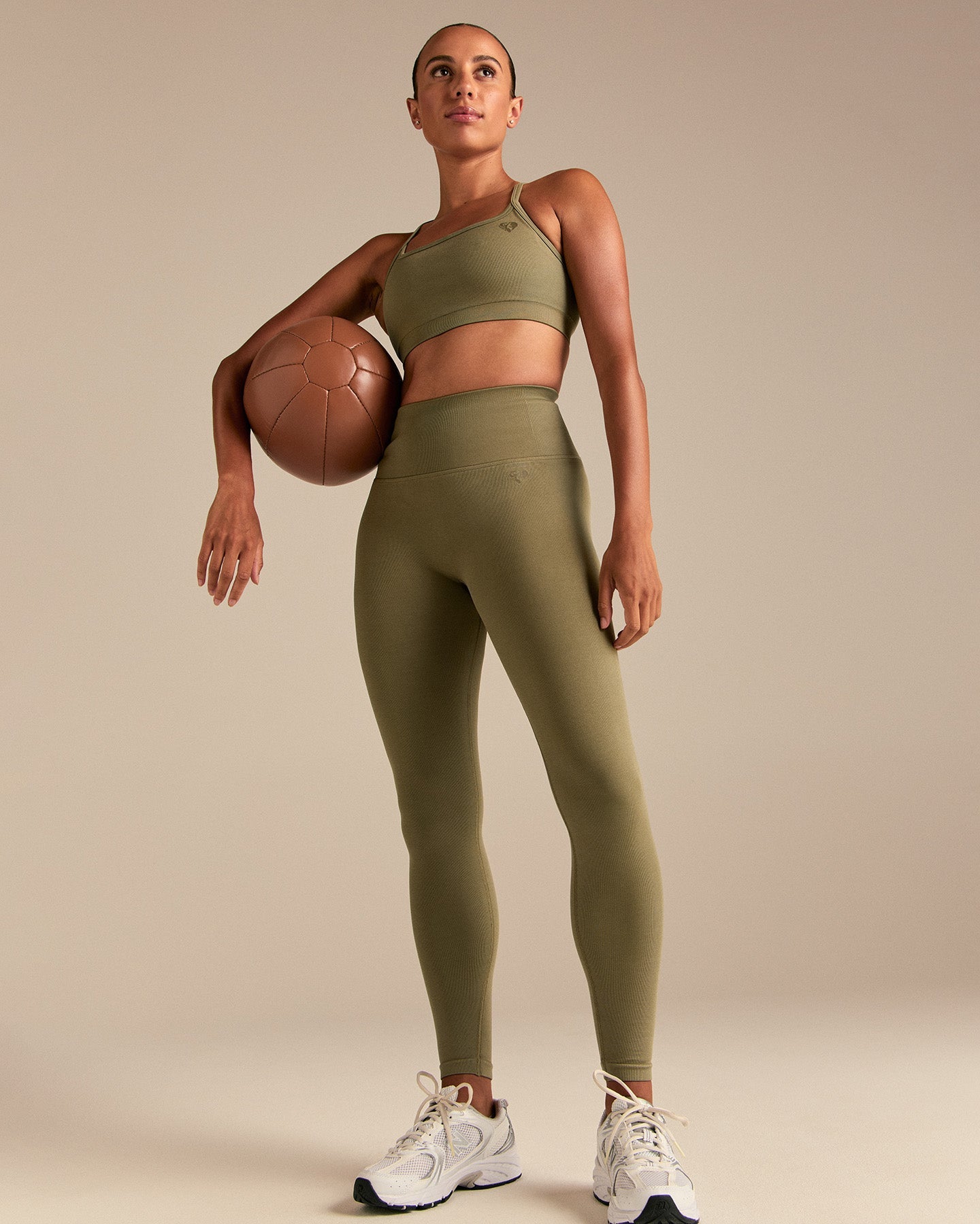 Motion Seamless Straight Neck Bra | Willow