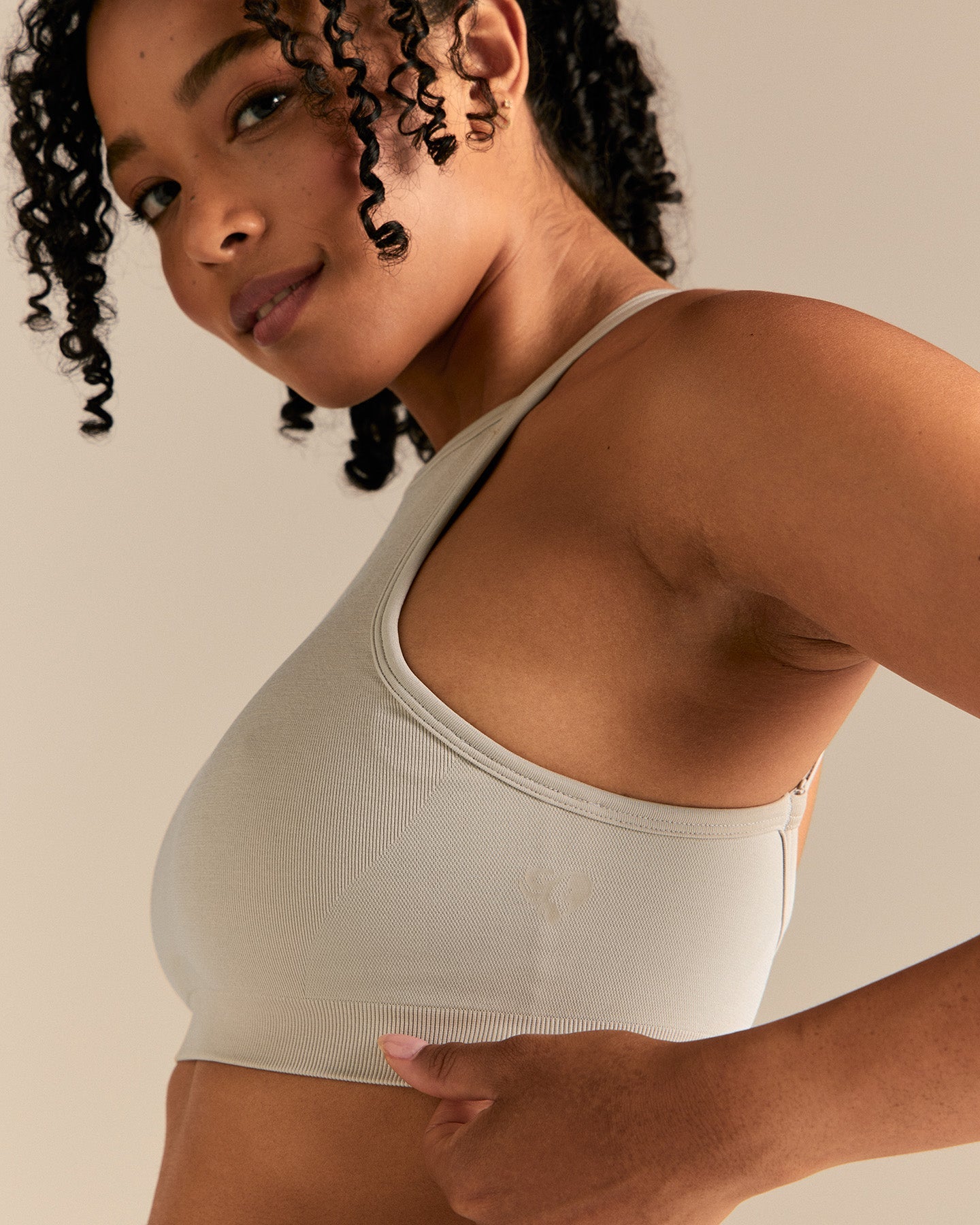 Motion Seamless Racer Front Bra | Stone