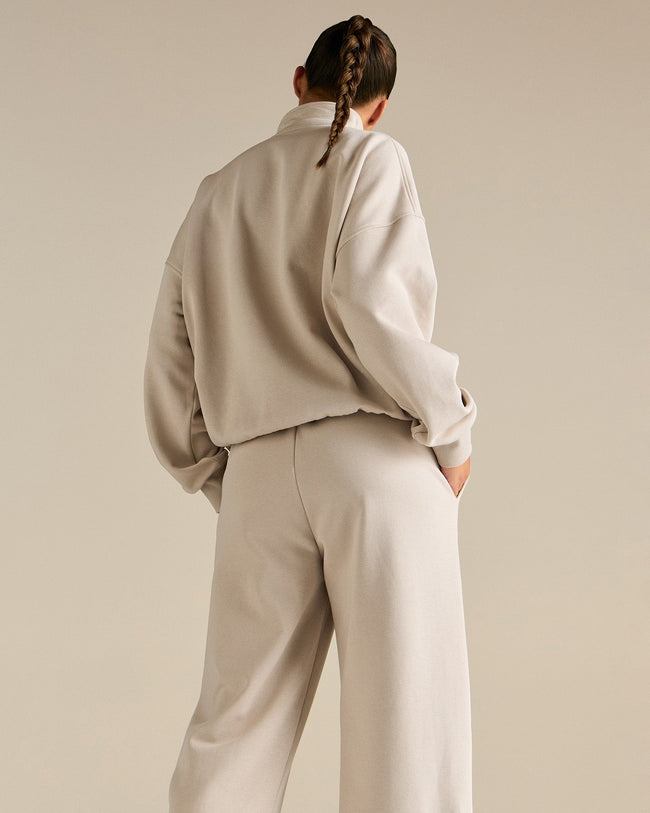 Comfort Outdoor 1/4 Zip Graphic Sweat | Stone