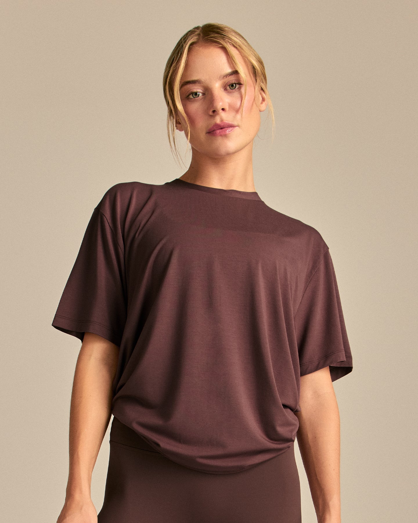 Comfort Oversized Hook Up T-Shirt | Cocoa Powder (1/6)