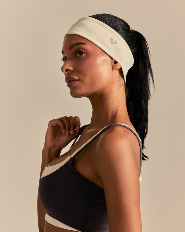 Essential Headband | Coconut White (3/6)