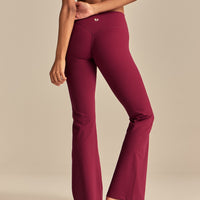 FormFlex High Waist Flared Pants | Deep Berry (4/6)