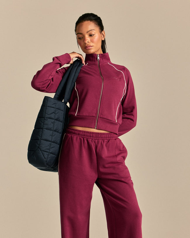 Comfort Lightweight Zip Through Jacket | Deep Berry (6/6)
