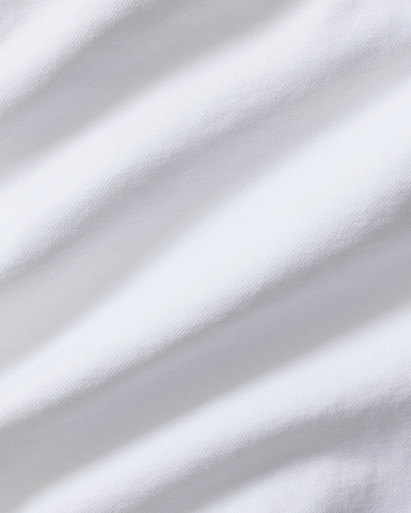 Power Seamless Long Sleeve Crop Top | White